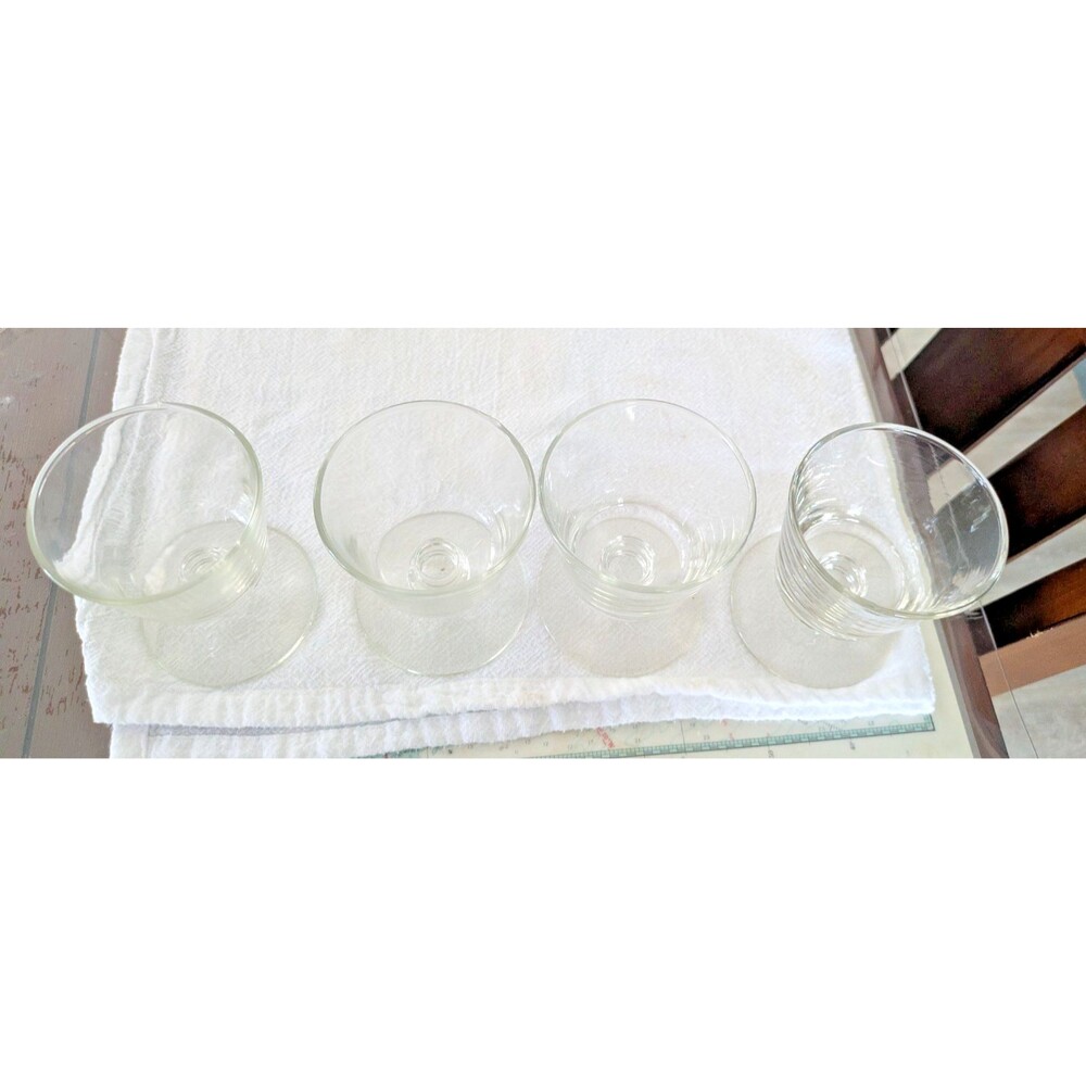 Set of 4 Vintage Clear Glass Footed Dessert Bowls Sherbet Cups Ribbed Design
